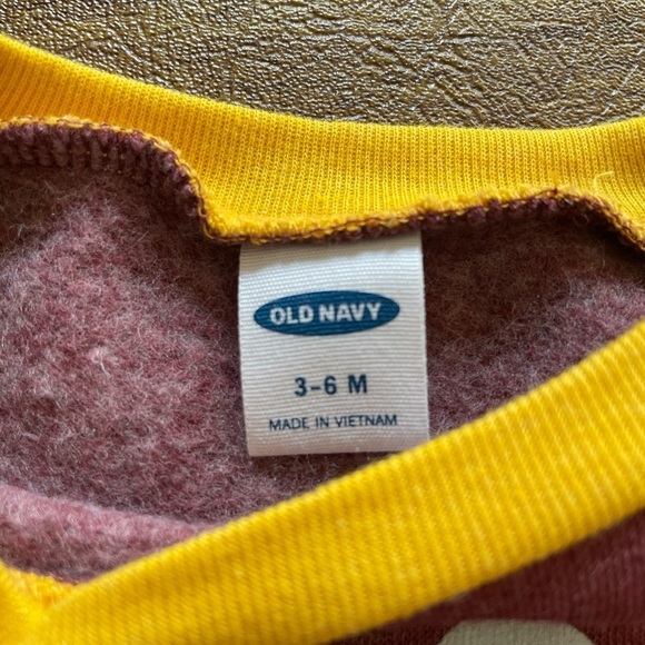 Old Navy Outfit size 3-6 M - Picture 5 of 5